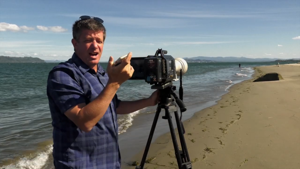 "FAITH ON THE EDGE" - Review of this Flat Earth Documentary